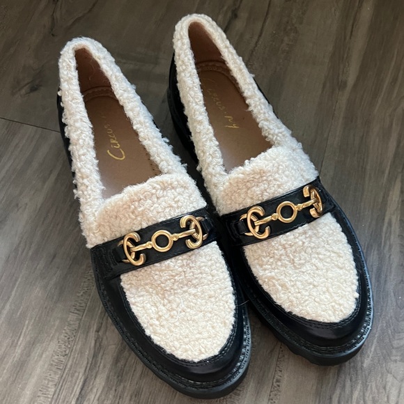 Circus by Sam Edelman Women's Deana Lug Sole fur Loafer - Picture 7 of 9